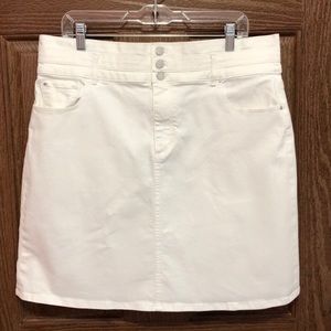 Ann Taylor white a-line denim jean skirt size 14